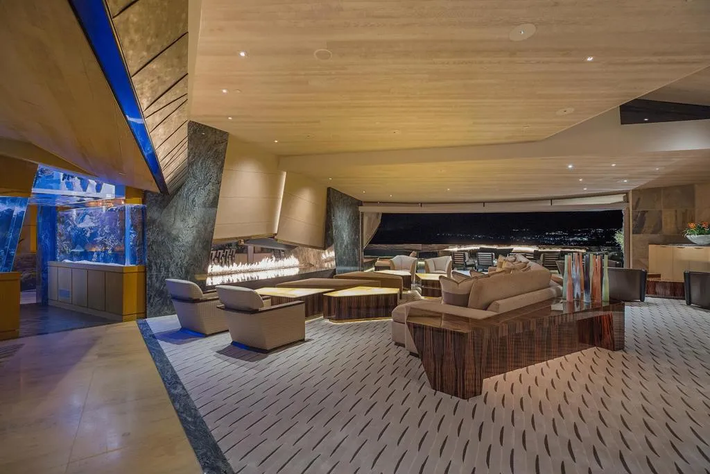 706 Summit Cove, Palm Desert, California 92260 home-pic-37